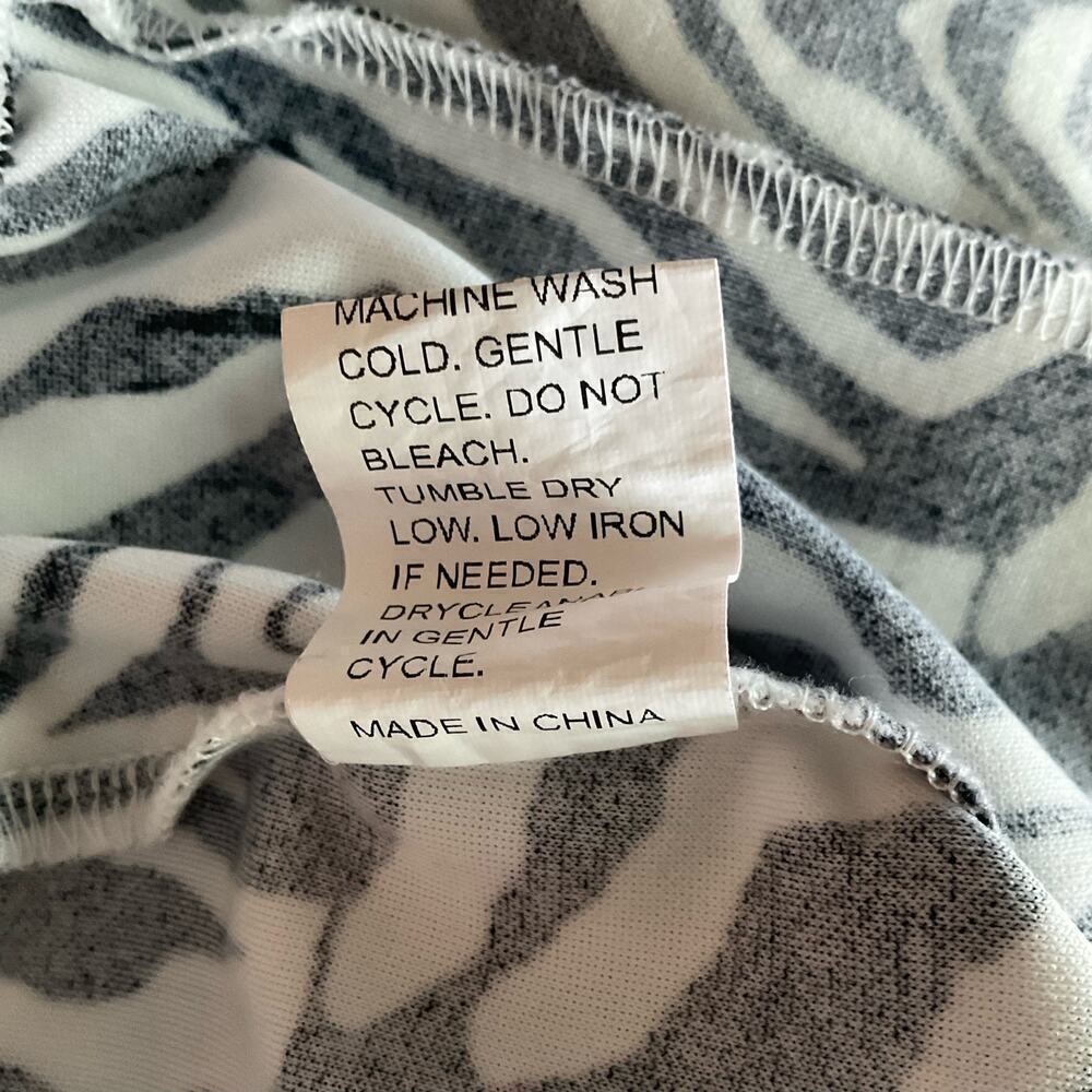 Zebra Mini Skirt - Picture 4 of 4